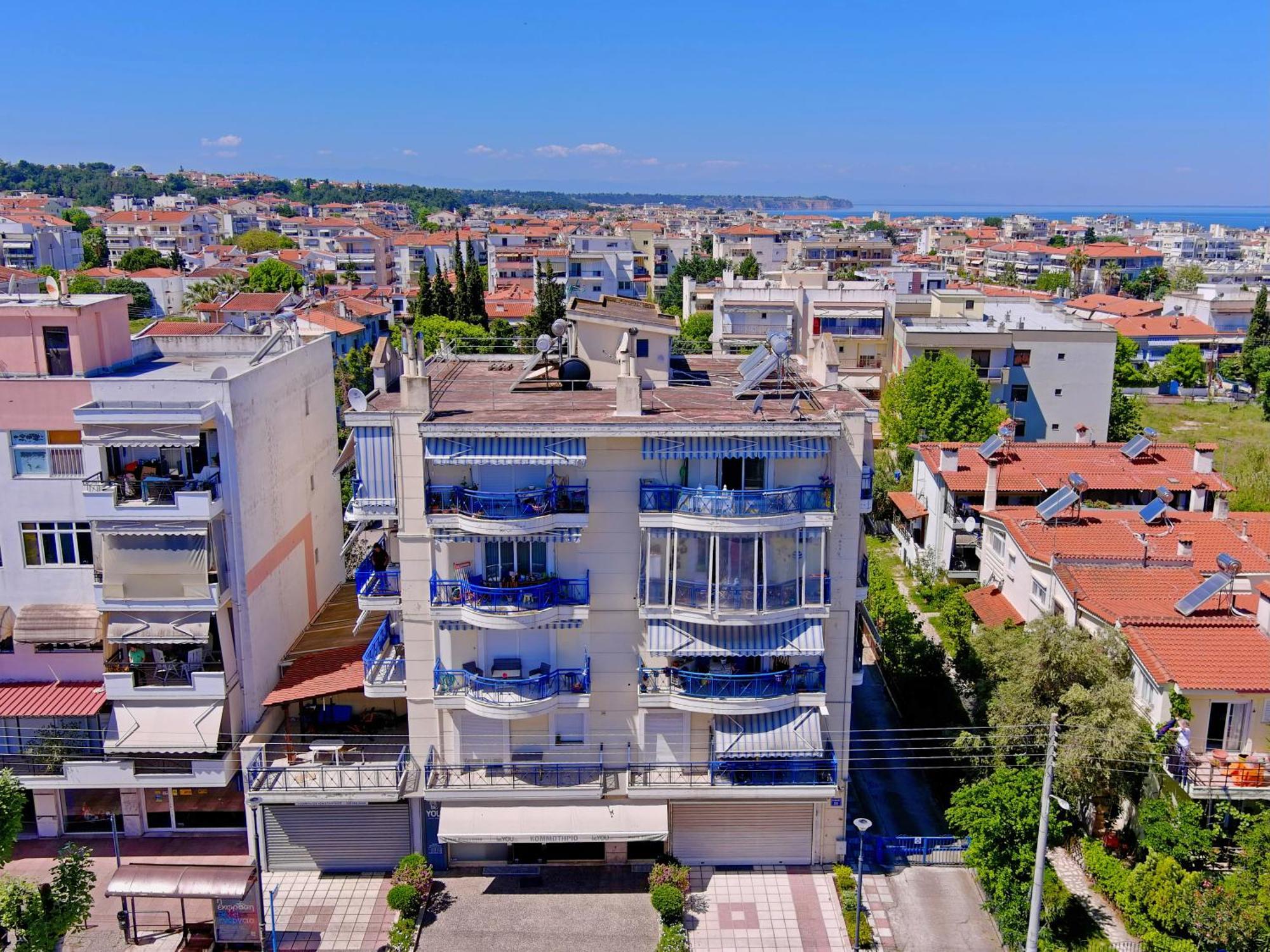 Lovely And Sunny Apartament 300M From Beach!! Peraía Esterno foto