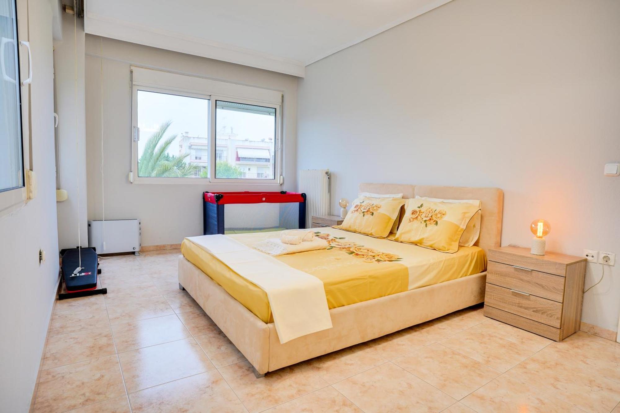 Lovely And Sunny Apartament 300M From Beach!! Peraía Esterno foto