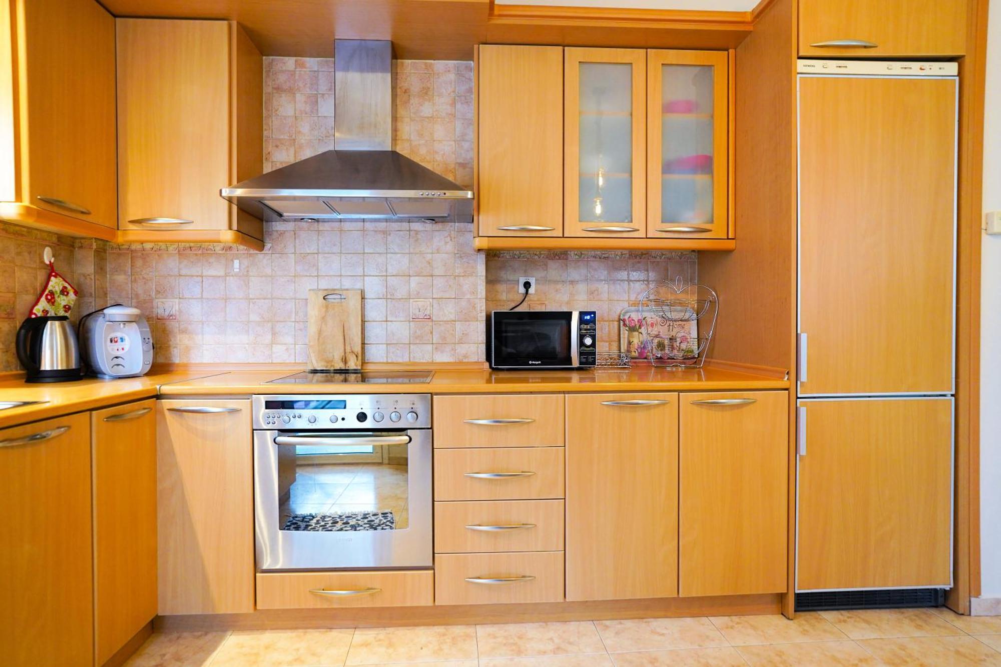 Lovely And Sunny Apartament 300M From Beach!! Peraía Esterno foto