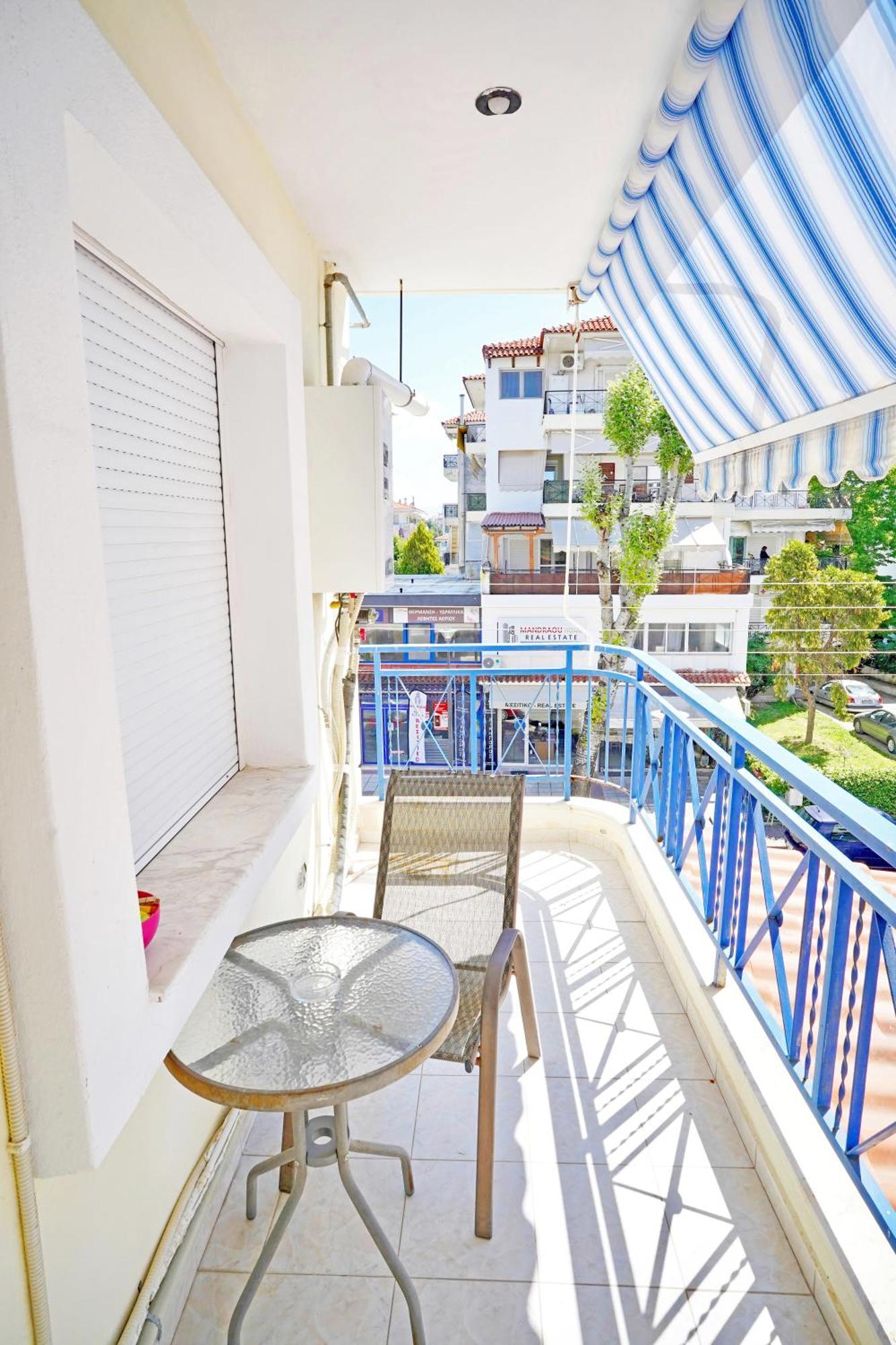 Lovely And Sunny Apartament 300M From Beach!! Peraía Esterno foto